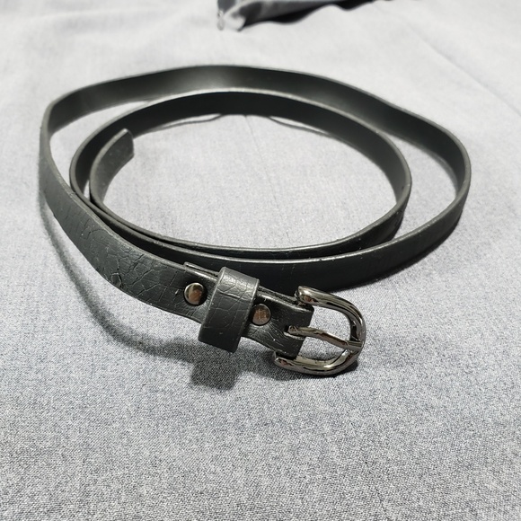 NWT Nue Options Essentials Pencil Skirt (12P) - Picture 7 of 8